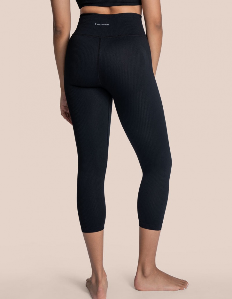 Black Women's Oceans Apart Maya Capri Pant Leggings | USA GTT-2044